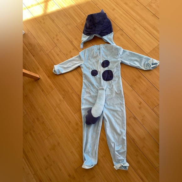 Toddler Bluey Character Costume with Hat, size 5T-6T - Picture 2 of 4